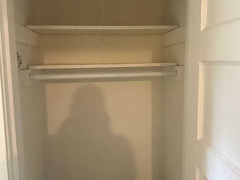 110 Heights Ct #6 — Photo 3