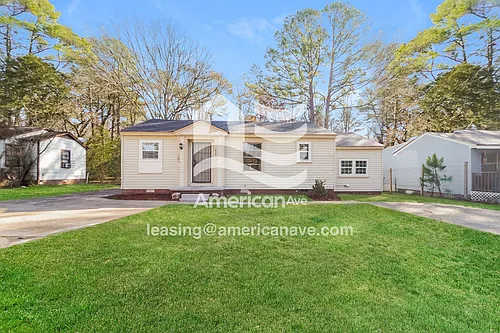2938 Fairhill Dr Photo 1