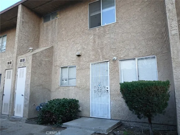 14299 La Paz Dr APT 33, Victorville, CA 92395