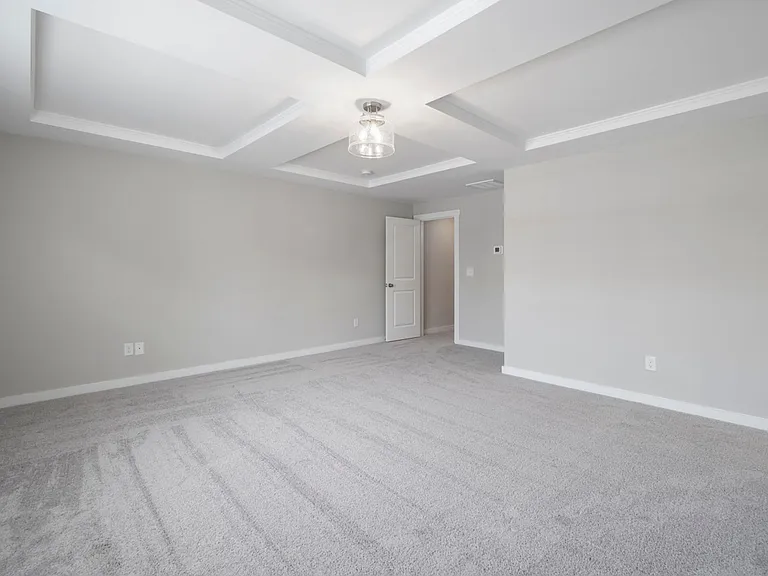 808 Lew St — Photo 22