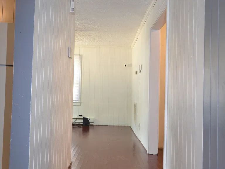 1615 Argonne Blvd — Photo 22