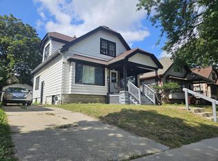 4143 North 10th STREET, Milwaukee, WI 53209