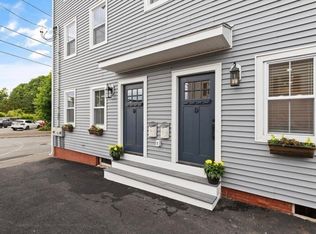 Humphreys Corner Condominium, Salem, MA 01970