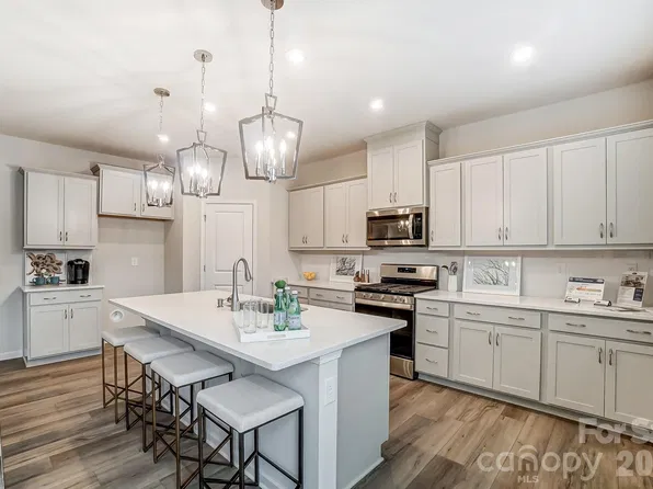 1334 Honey Trl, Monroe, NC 28112