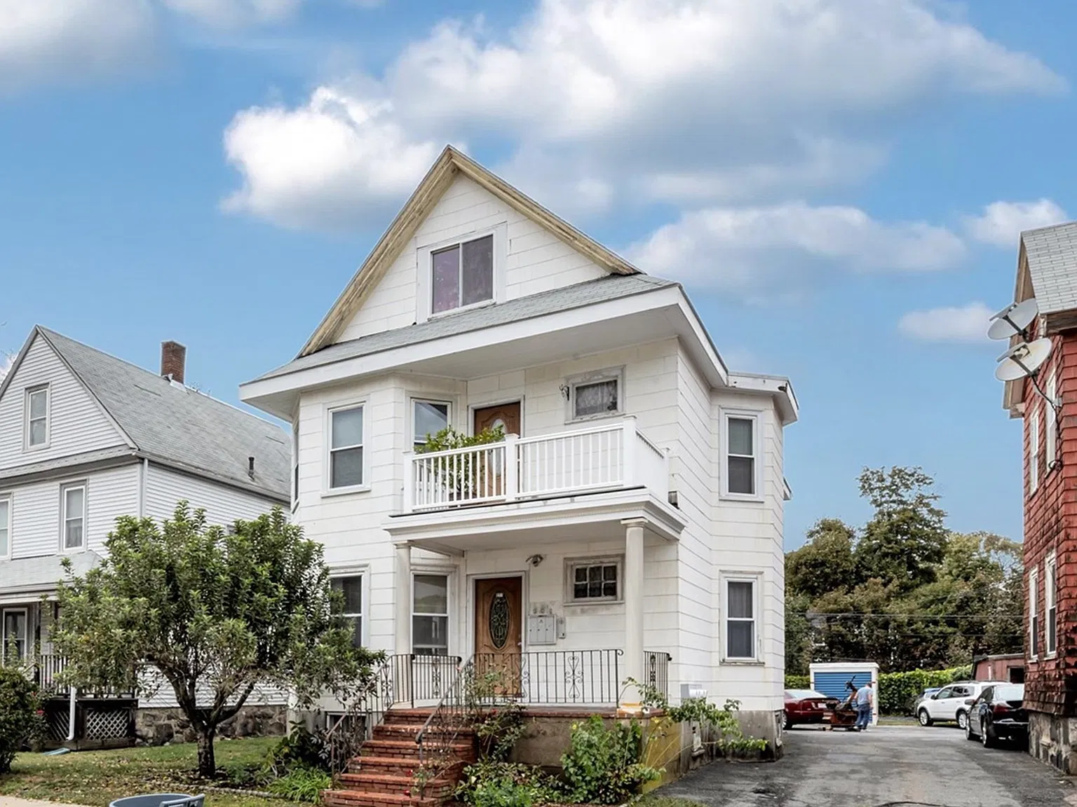 2 bed, 1.0 bath, 1119 sqft, $2,900 — Photo 1