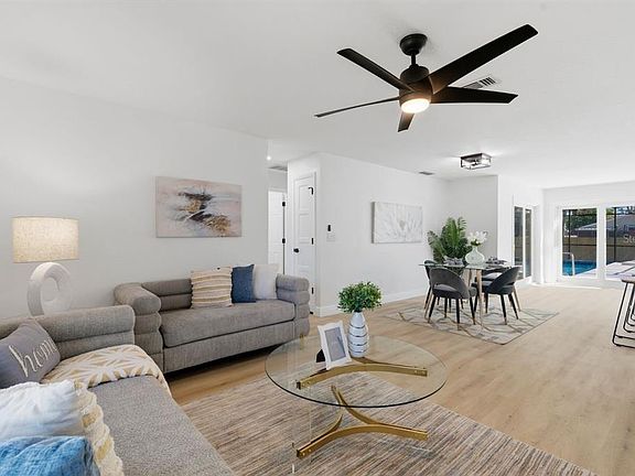 5th image of 1856 Mova St