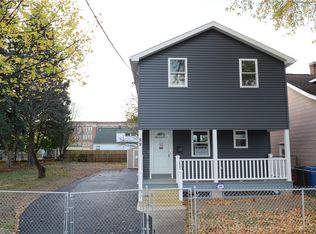 59 Northlane Dr, Rochester, NY 14621