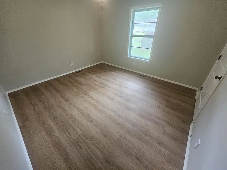125 N Fairwood Ave — Photo 9