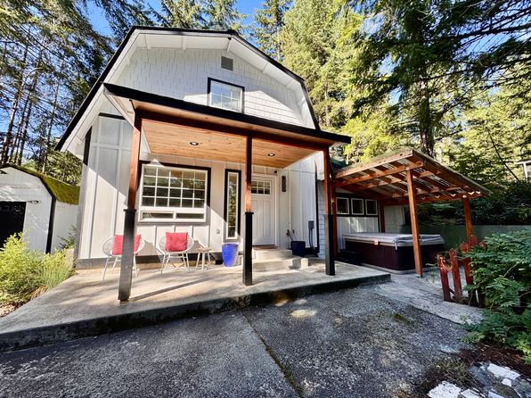 200 N Duckabush Dr E