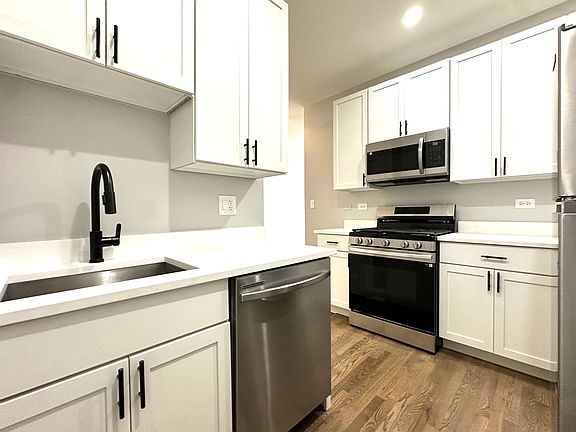 5th image of 5452 N Paulina St APT 3
