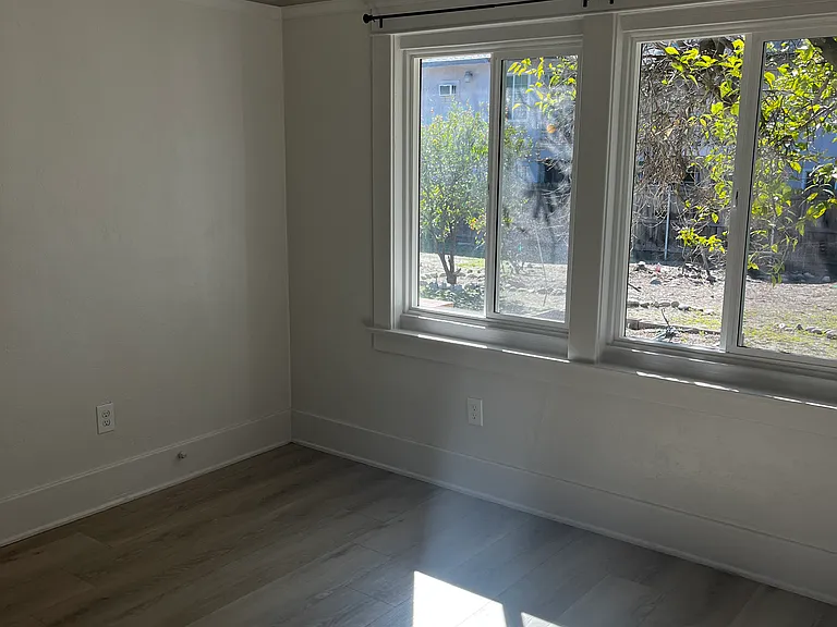 172 N Azusa Ave #A — Photo 9