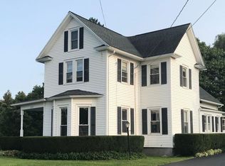 2039 Lehigh Station Rd, Henrietta, NY 14467