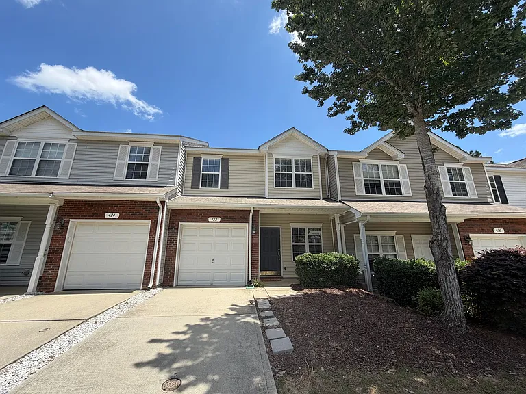 422 Delta Dr — Photo 3