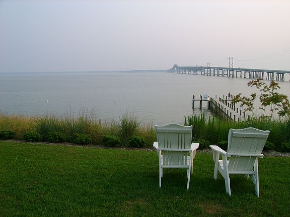 community seating overlooking pier