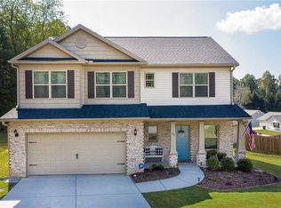 56 Driftwood Trl, Dawsonville, GA