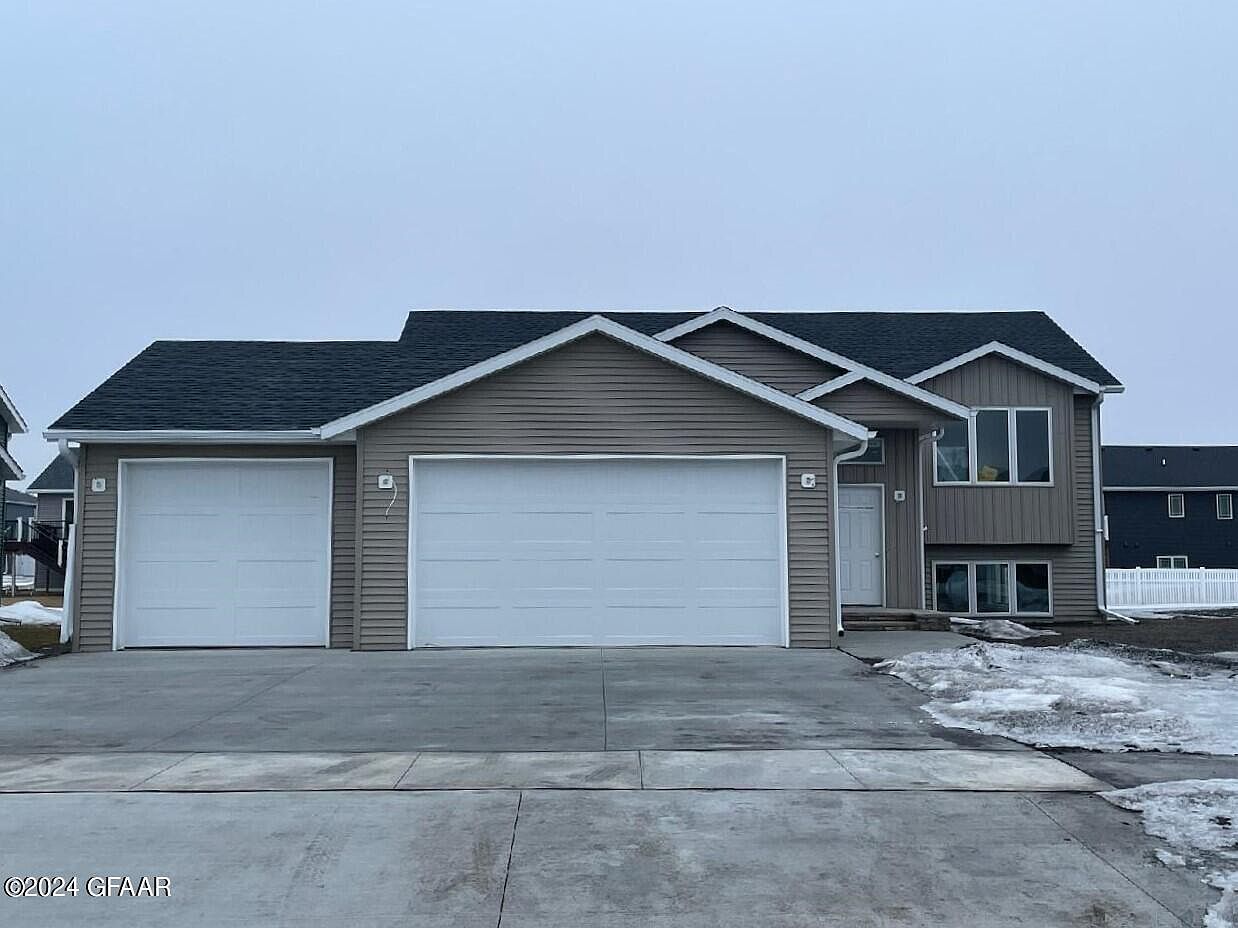 3260 45th Ave S, Grand Forks, ND 58201 Zillow