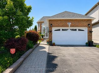 687 Twain Ave, Mississauga, ON L5W1K7