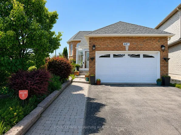687 Twain Ave, Mississauga, ON L5W 1K7