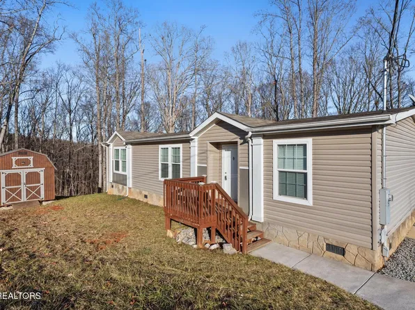 206 Dream Catcher Ln, Powell, TN 37849