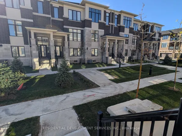 3 Norman Fleming Ln, Richmond Hill, ON L4S 0P3