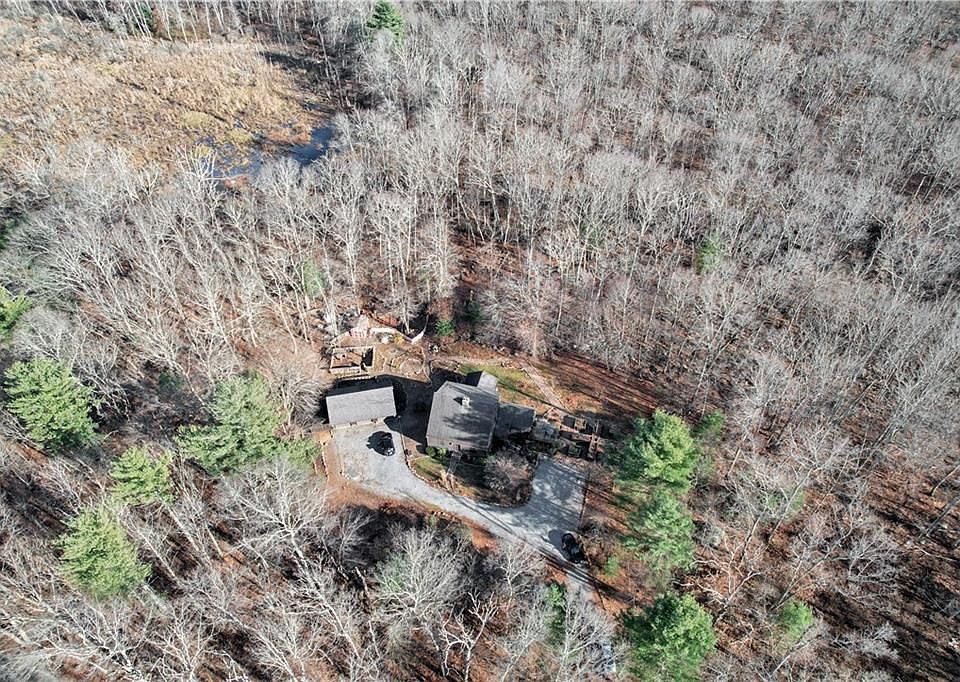 42 Tucker Hollow Rd, North Scituate, RI 02857 Zillow