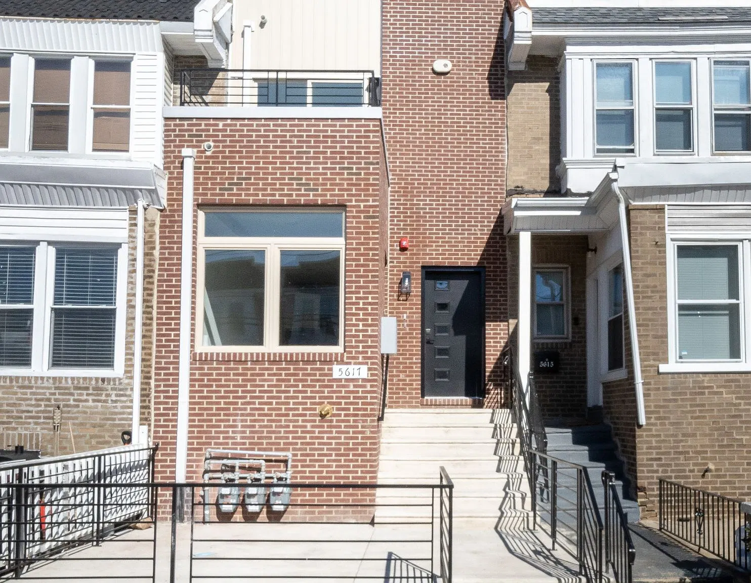 5617 SANSOM — Photo 2