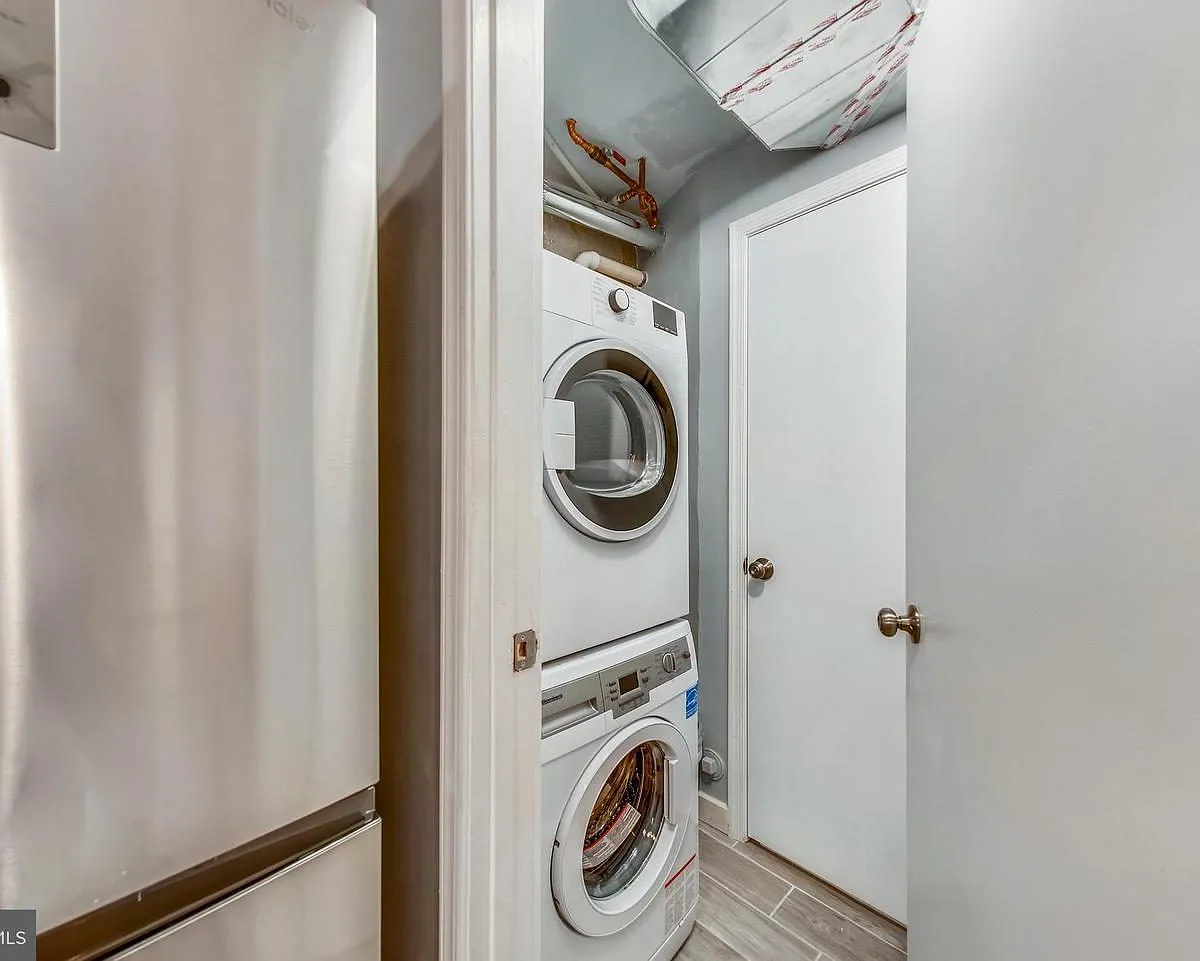 1 bed, 750 sqft, $2,000 — Photo 2