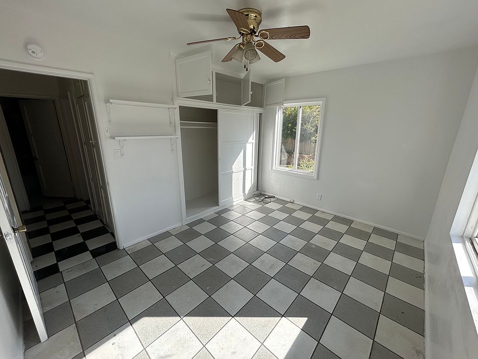 1st image of 2039 W 146th St