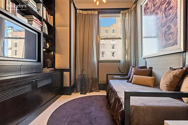 Rented by Sotheby's International Realty | media 30