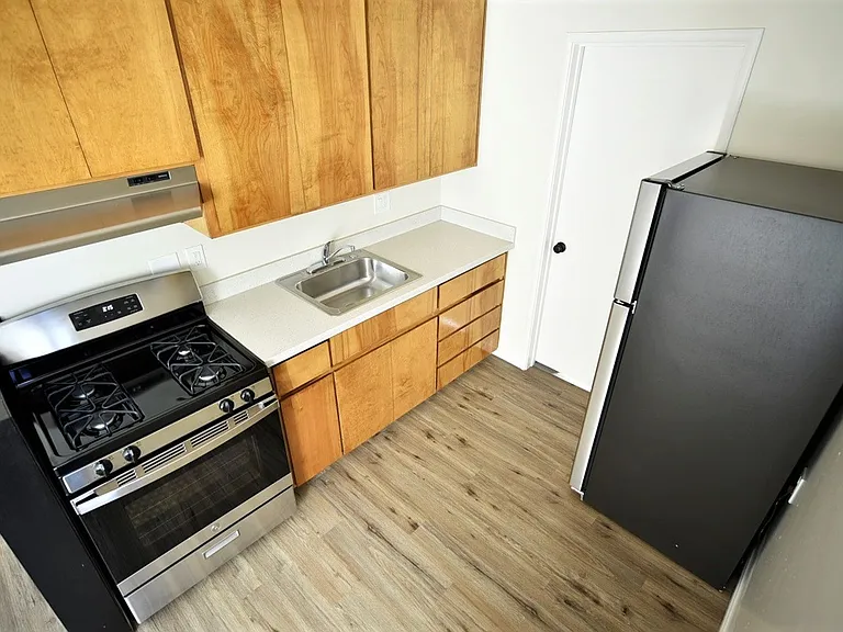 3901 Ruby St — Photo 5