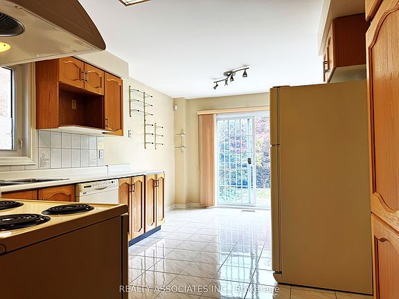 4th image of 5577 Haddon Hall Rd