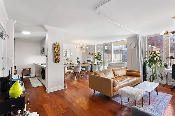 Rented by Oxford Property Group | media 18