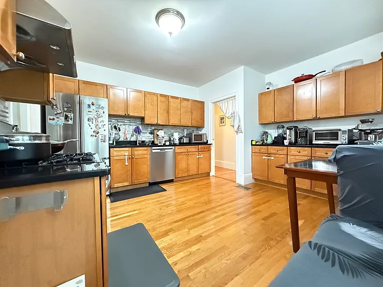 132 Middlesex Rd #1 — Photo 5