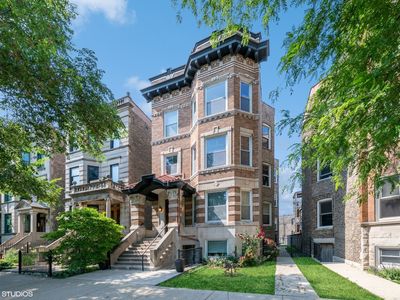3040 W Logan Blvd, Chicago, IL, 60647