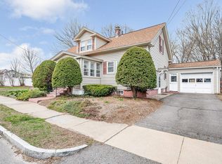 58 Bowers St, Nashua, NH 03060