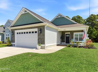 335 Lightning Bug Lane, Holly Ridge, NC 28445