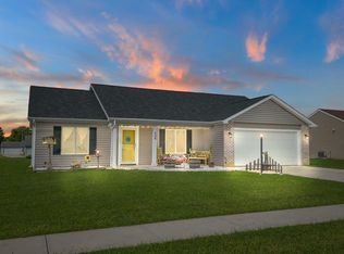 609 Independence St, Butler, IN 46721