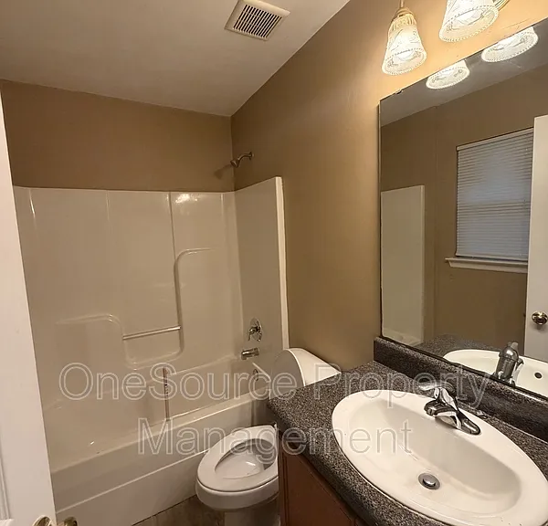 203 B W Roberts St — Photo 13