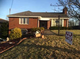 405 Commonwealth Ave, West Mifflin, PA 15122