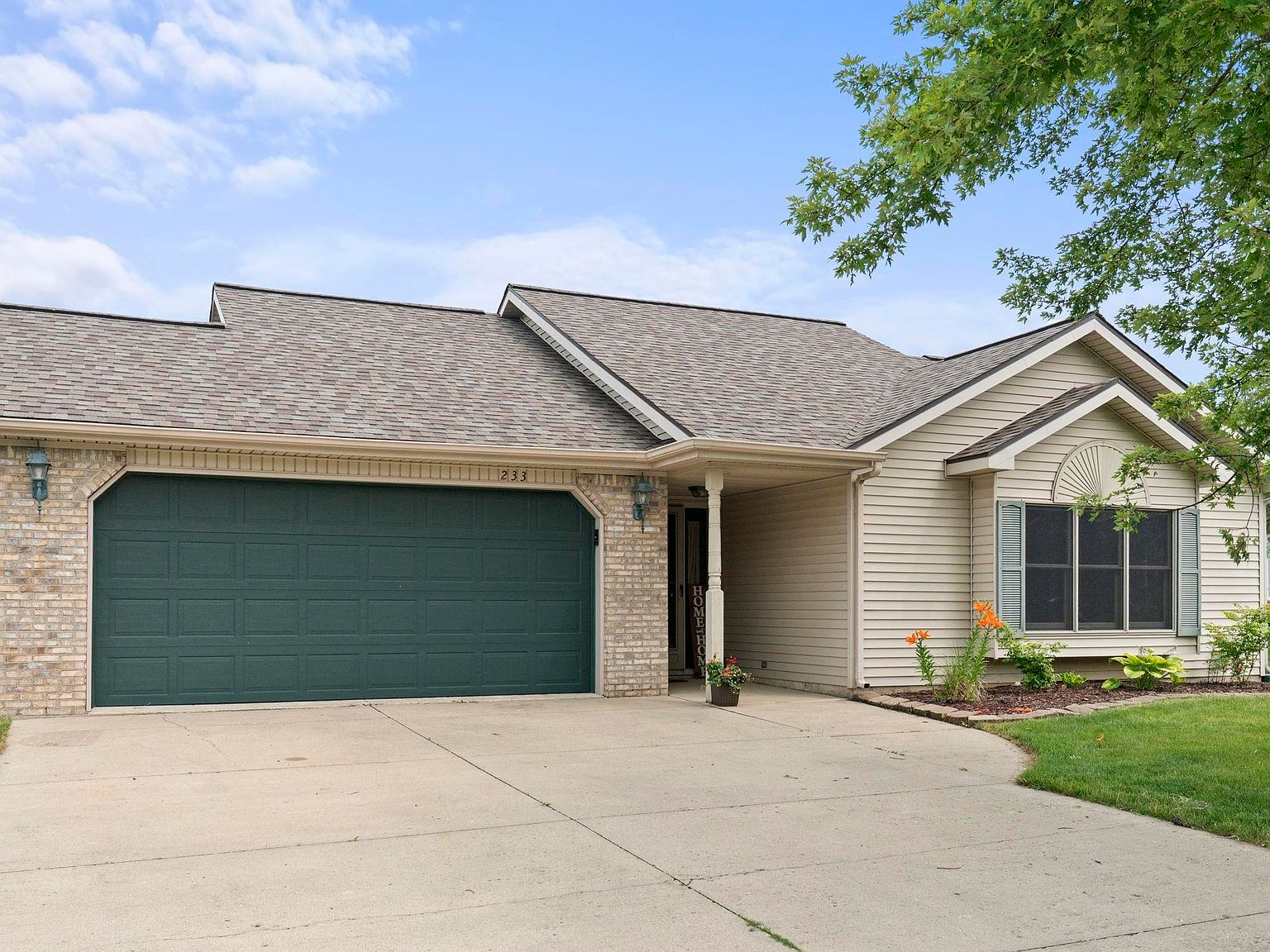233 Millstone Run, Churubusco, IN 46723 Zillow