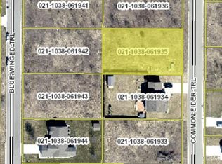 52523 Common Eider Trl #220, South Bend, IN 46628