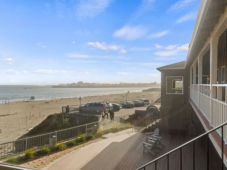 1703 E Cliff Dr #4 — Photo 28