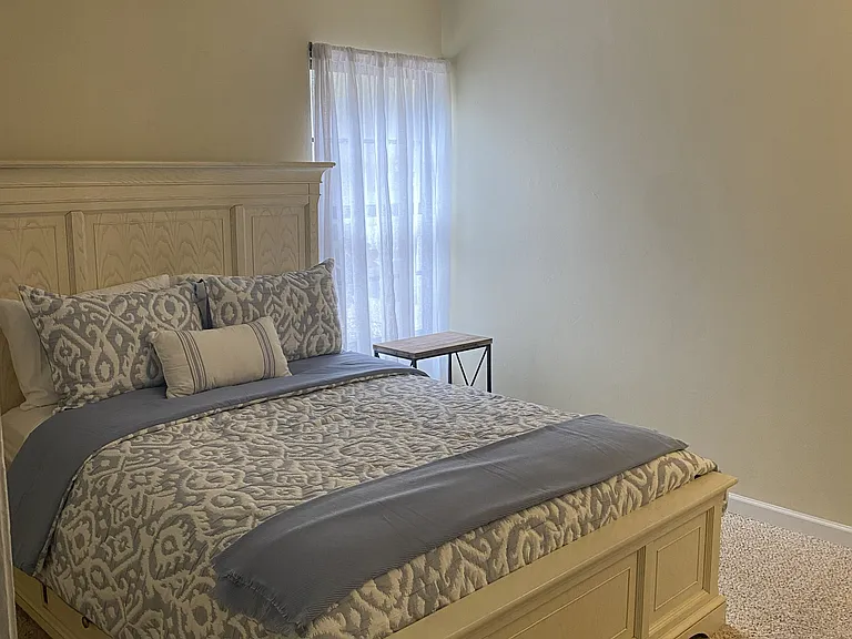 5625 Trailwinds Dr #412 — Photo 26