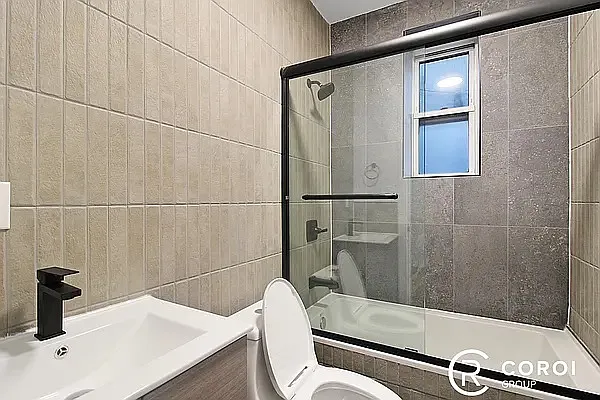 Rented by Coroi Corp | media 20