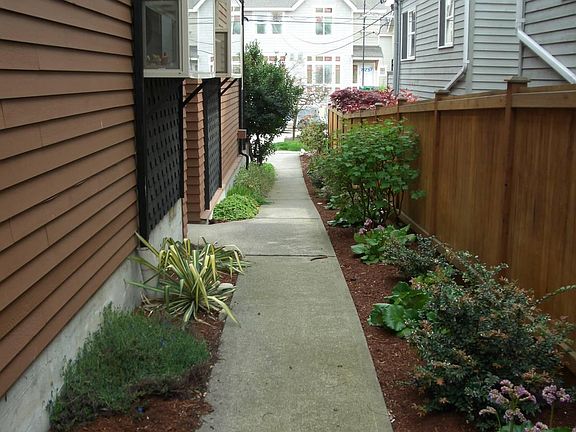 2nd image of 6525 24th Ave NE APT 3