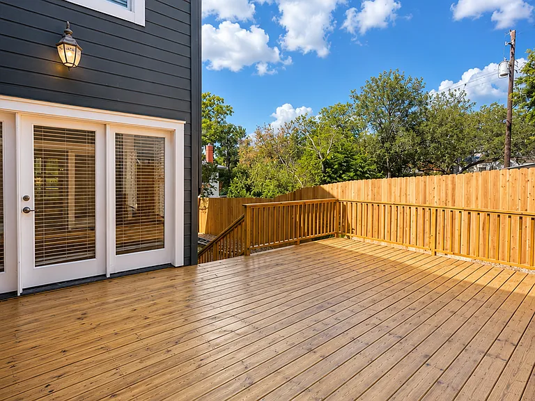 804 E Dean Keeton St — Photo 39