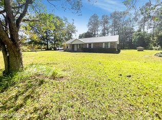 44277 Woodland Cir, Callahan, FL 32011