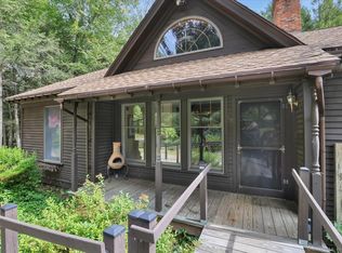 19 Wentworth Rd, East Hampton, CT 06424