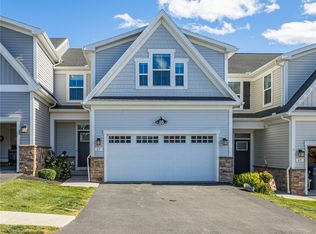 63 Oneida Rd, Canandaigua, NY 14424