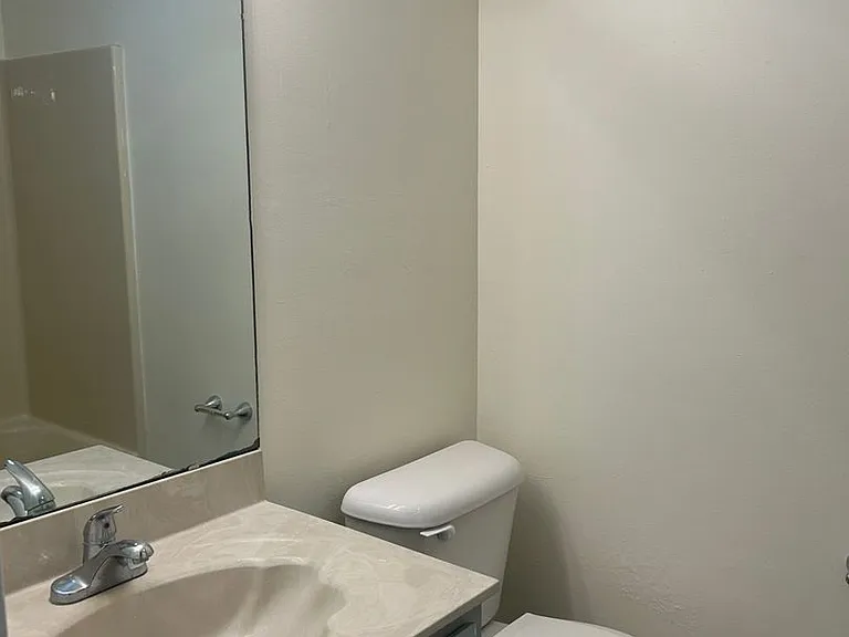 4320 Roundtable Ct — Photo 11